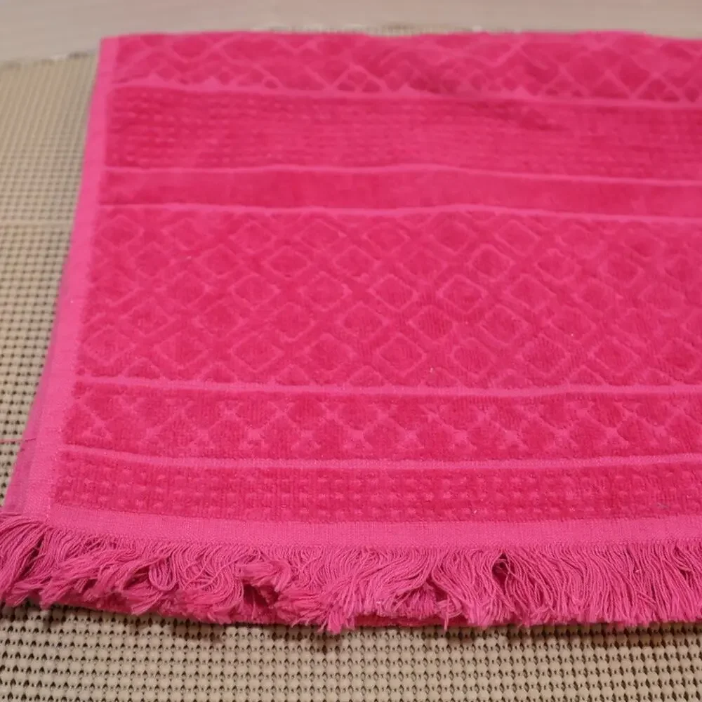 Sonoma Life + Style Pink Cotton Bath Towel Textured Diamond Pattern Fringe #1
